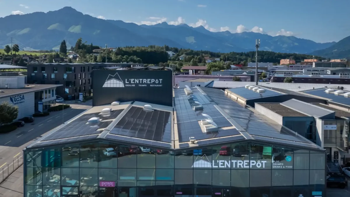 L’Entrepôt, Bulle